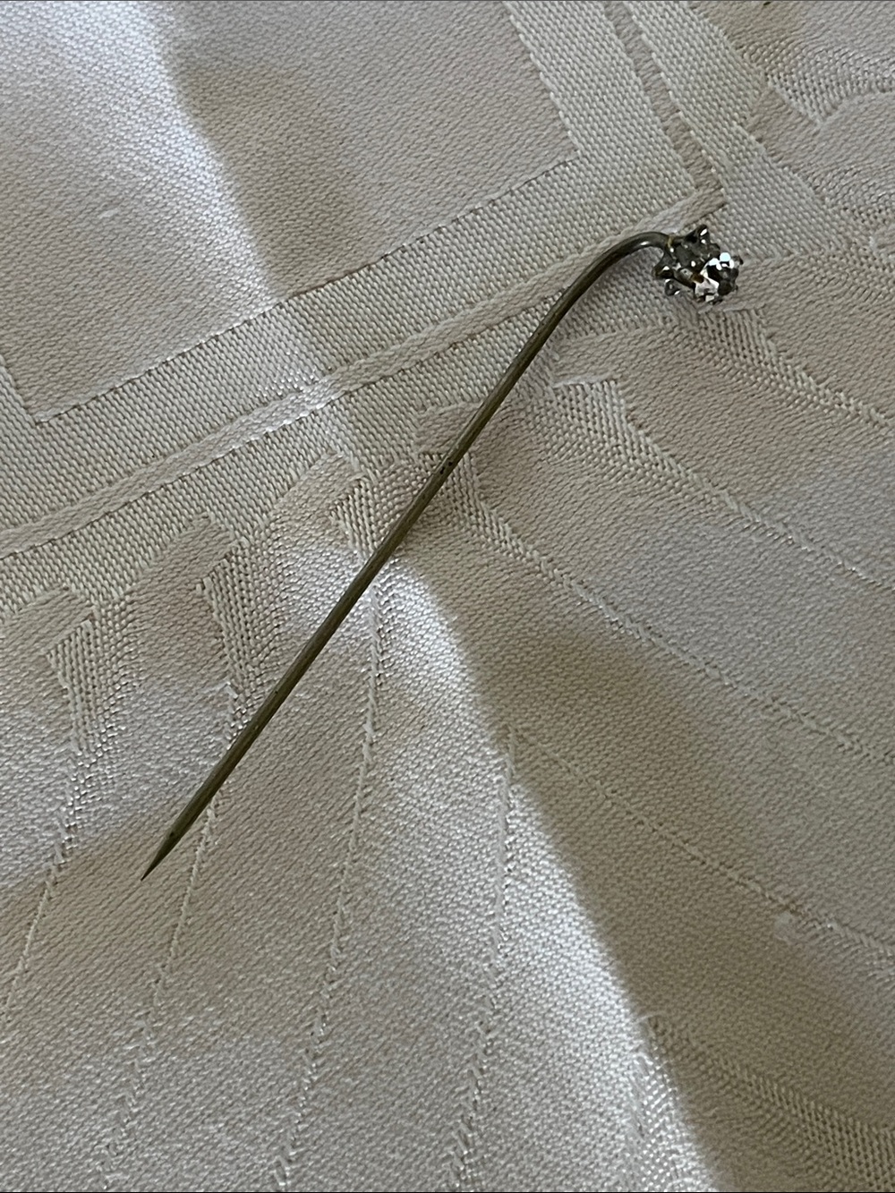 Vintage Gold Tone Clear Faceted Crystal Glass Stick Pin Tie Lapel Scarf Pin